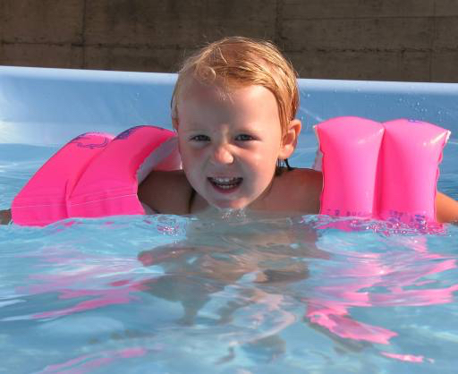 το παιδί, κολύμπι, νερό, πισίνα, κολύμπι, αγόρι, πρόσωπο Charlotte Leaper (Cleaper)