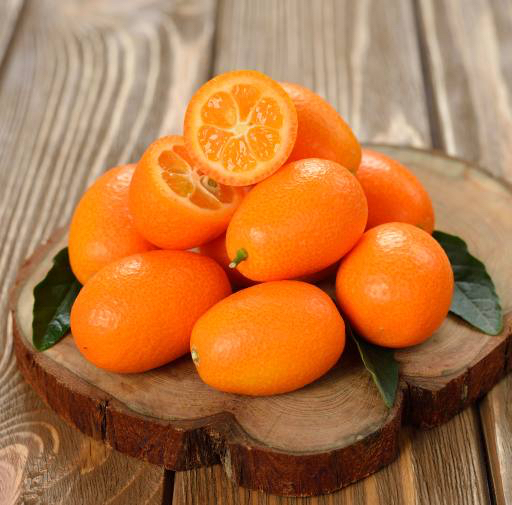 τα φρούτα, το ξύλο, πλάκα, πορτοκαλί, τα πορτοκάλια Olga Vasileva (Olyina)