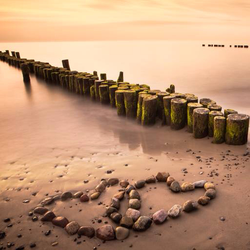 του νερού, την καρδιά, καρδιές, πέτρες, ξύλα, άμμο, παραλία Manuela Szymaniak (Manu10319)