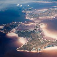 Pixwords η εικόνα με τοπίο, ωκεανός, θάλασσα, νησί, νησιά, τη φύση, το νερό Stanislav Bokach (Bastan)