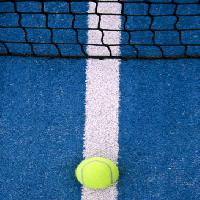 του τένις, μπάλα, καθαρό, ο αθλητισμός Maxriesgo - Dreamstime