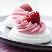 Pixwords η εικόνα με φράουλα, επιδόρπιο, γλυκά, κρέμα γάλακτος, τρώνε, τα τρόφιμα Liv Friis-larsen (Looby)