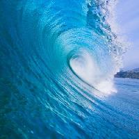 Pixwords η εικόνα με κύμα, νερό, μπλε, θάλασσα, ωκεανός Epicstock - Dreamstime